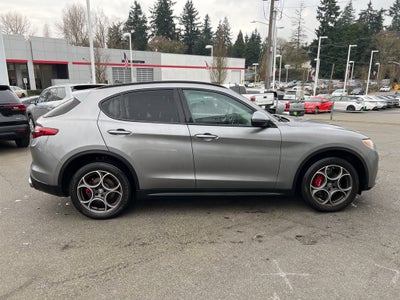 2018 Alfa Romeo Stelvio Base