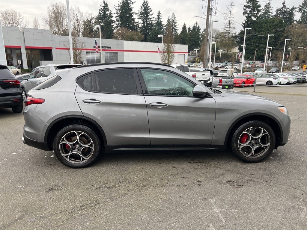 2018 Alfa Romeo Stelvio Base